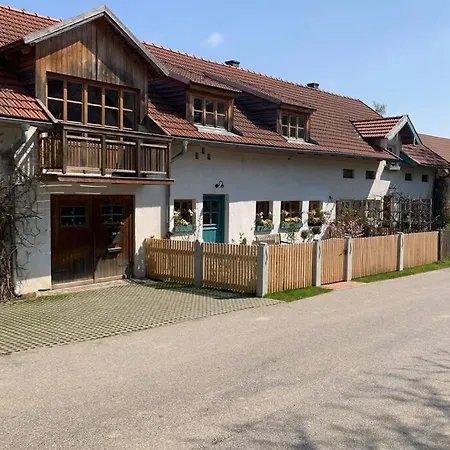 Bauernhaus Im Gruenen Nahe Dachau & Muenchen Tatil Evi